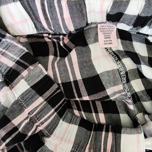 VS Flannel PJ Set - Picture 3 of 3